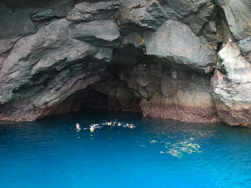 snorkelCave-1-1024x767.jpg