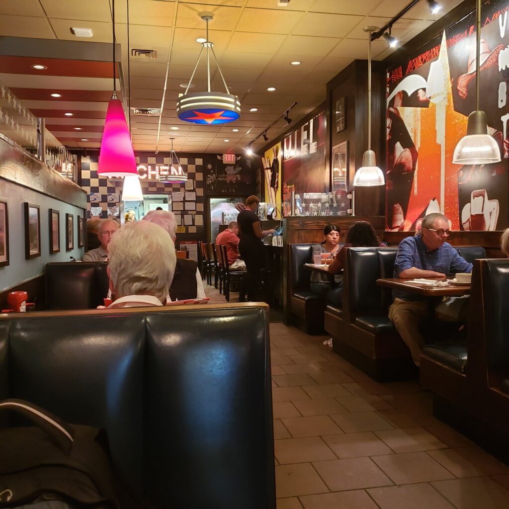 tgi-fridays-atl-airport-1024x1024.jpg